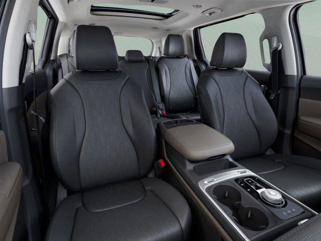 new 2025 Kia Carnival Hybrid car, priced at $48,005