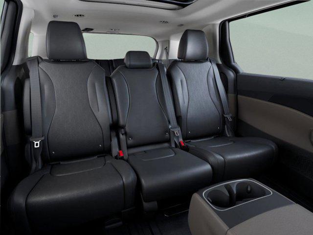 new 2025 Kia Carnival Hybrid car, priced at $48,005