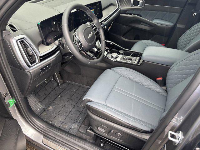 new 2025 Kia Sorento Hybrid car, priced at $46,285