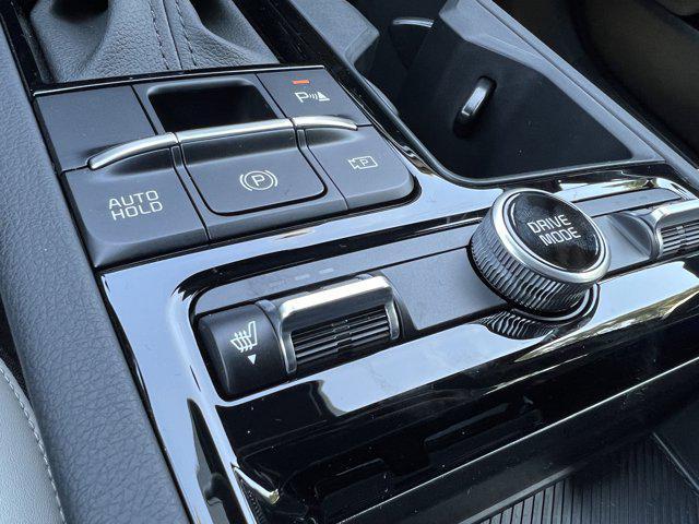 new 2025 Kia K5 car, priced at $32,500