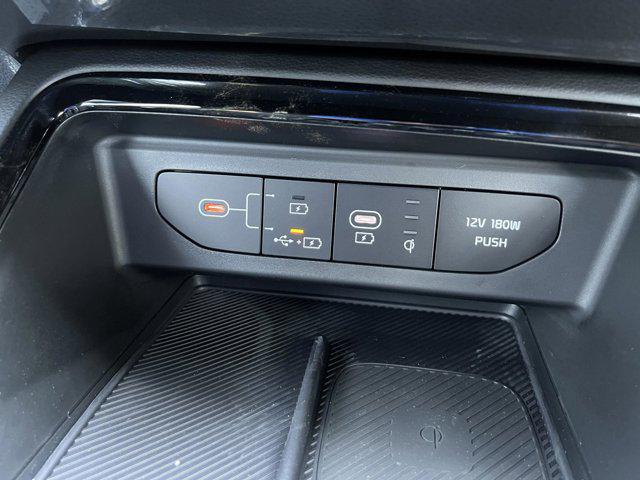 new 2025 Kia K5 car, priced at $31,250