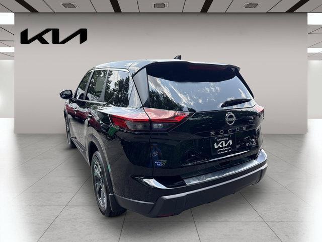used 2024 Nissan Rogue car, priced at $27,895