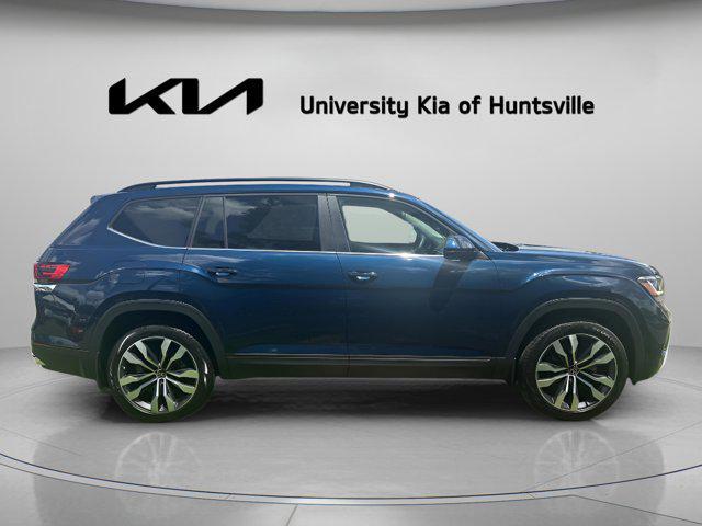 used 2022 Volkswagen Atlas car, priced at $30,195
