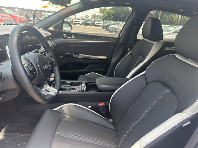 new 2025 Kia K5 car, priced at $32,995