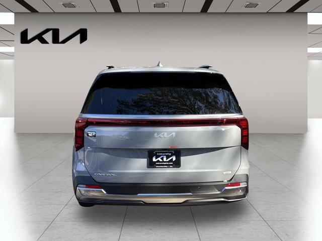 new 2025 Kia Carnival Hybrid car, priced at $49,130