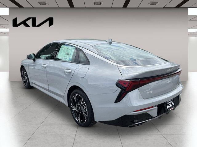 new 2025 Kia K5 car, priced at $30,925