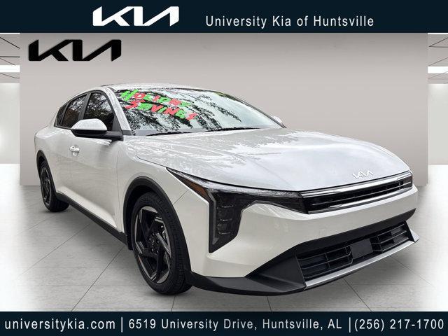 new 2025 Kia K4 car, priced at $25,715