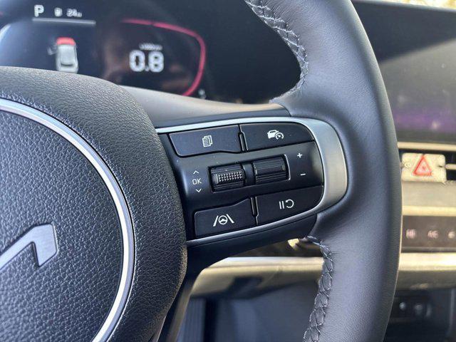 new 2025 Kia Sportage car, priced at $32,355