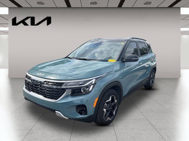 used 2025 Kia Seltos car, priced at $24,595