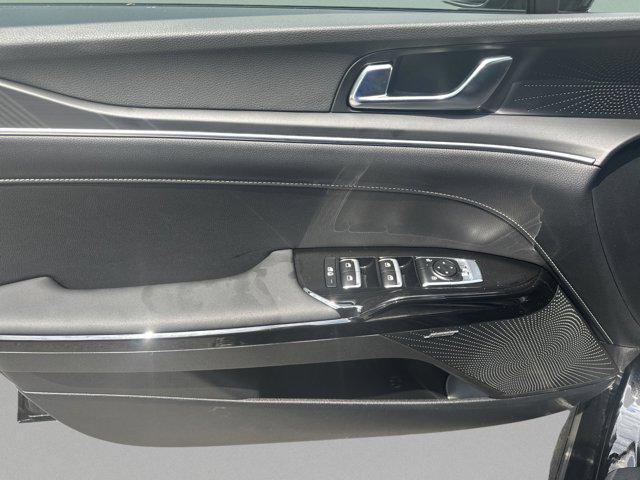 new 2025 Kia K5 car, priced at $31,250