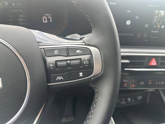 new 2025 Kia K5 car, priced at $32,500