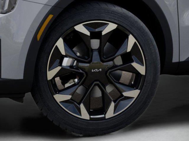new 2025 Kia Sorento car, priced at $40,705