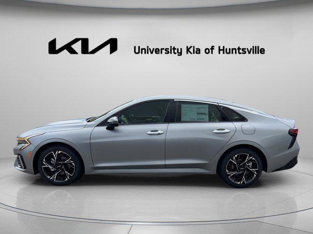 new 2025 Kia K5 car, priced at $30,625
