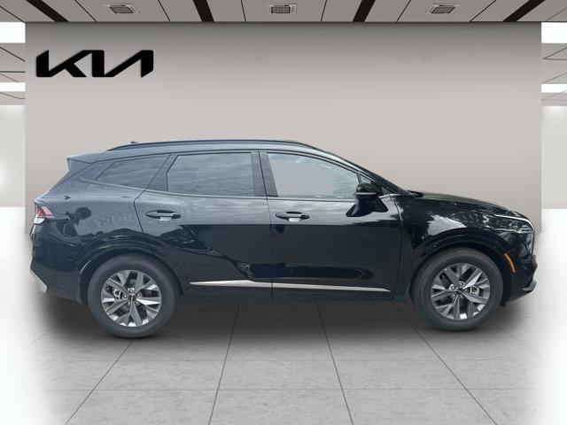 new 2025 Kia Sportage car, priced at $33,180