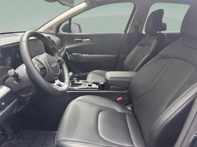 new 2025 Kia Sportage car, priced at $33,180