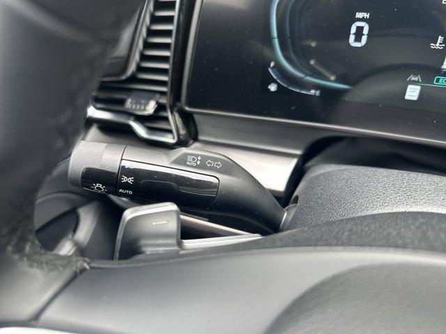 new 2025 Kia Sportage Hybrid car, priced at $33,540