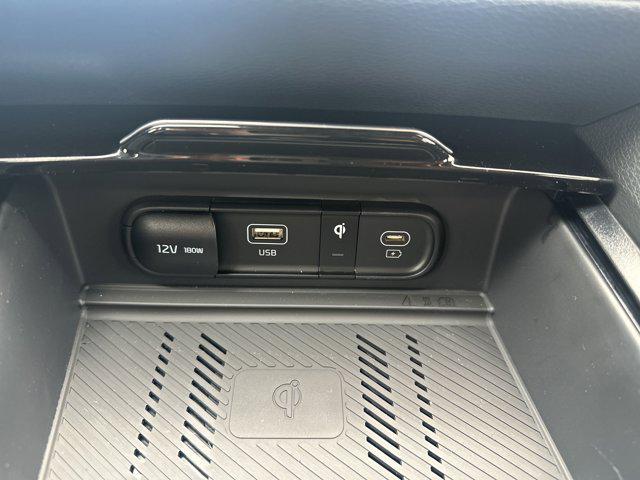 new 2025 Kia Sportage Hybrid car, priced at $33,540