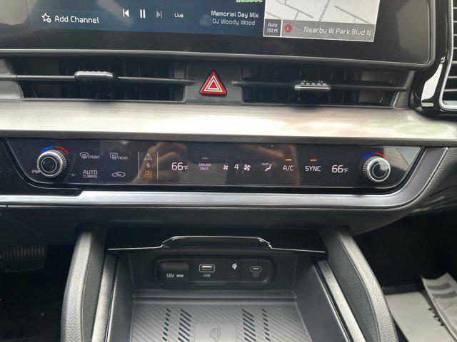 new 2025 Kia Sportage Hybrid car, priced at $33,540