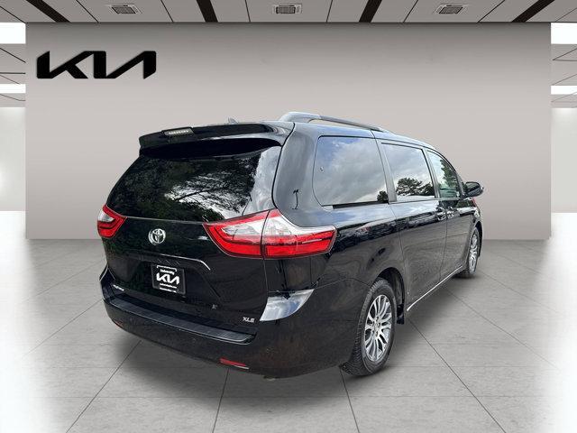 used 2020 Toyota Sienna car, priced at $26,995