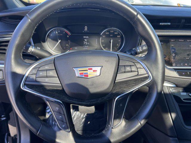 used 2021 Cadillac XT5 car, priced at $28,595