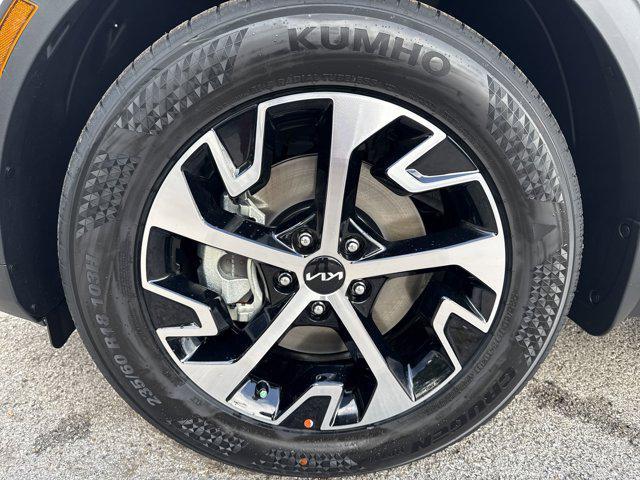 new 2025 Kia Sportage car, priced at $31,455