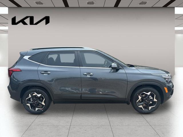 new 2025 Kia Seltos car, priced at $27,700
