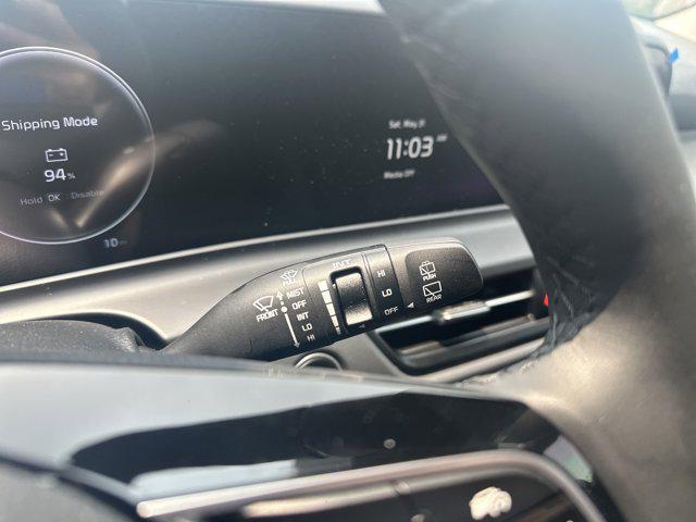 new 2025 Kia Seltos car, priced at $27,700