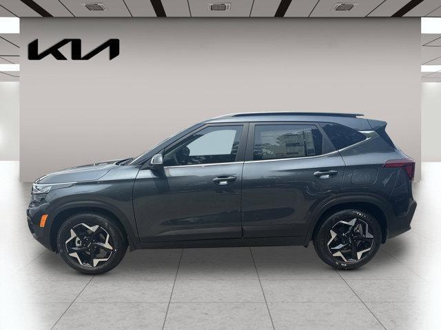 new 2025 Kia Seltos car, priced at $27,700