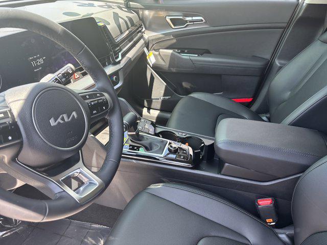 new 2025 Kia Sportage car, priced at $33,335