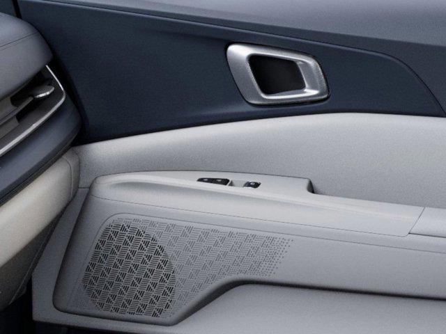 new 2025 Kia Carnival car, priced at $40,735