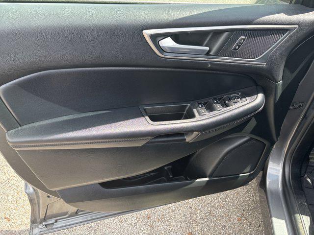 used 2022 Ford Edge car, priced at $24,995