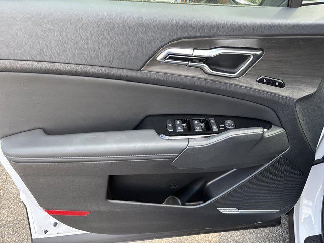 new 2025 Kia Sportage car, priced at $38,875