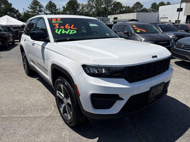 used 2023 Jeep Grand Cherokee car, priced at $34,895