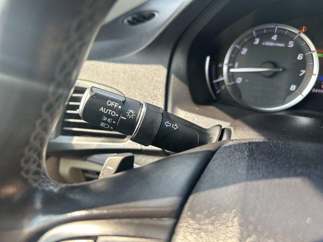 used 2020 Acura MDX car, priced at $28,995