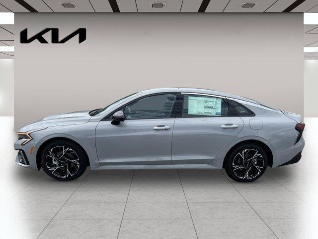 new 2025 Kia K5 car, priced at $31,425