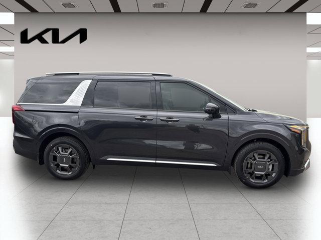 new 2025 Kia Carnival Hybrid car, priced at $49,005