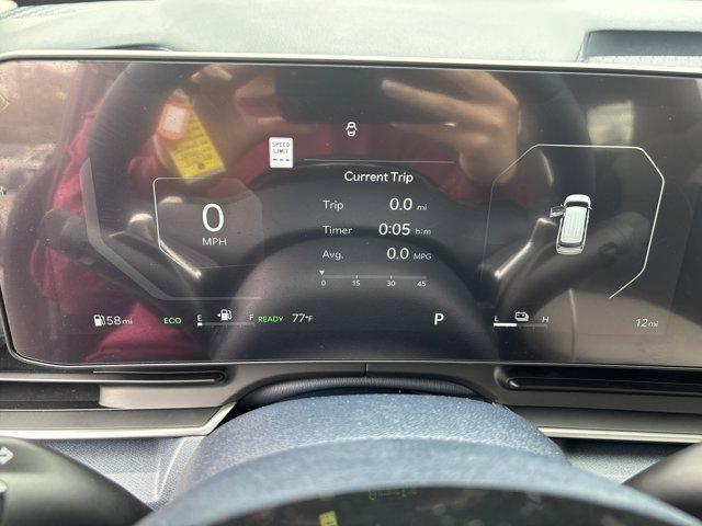 new 2025 Kia Carnival Hybrid car, priced at $49,005