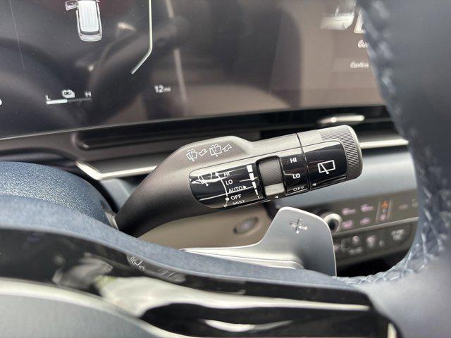 new 2025 Kia Carnival Hybrid car, priced at $48,005