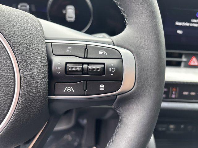 new 2025 Kia Sportage car, priced at $37,405