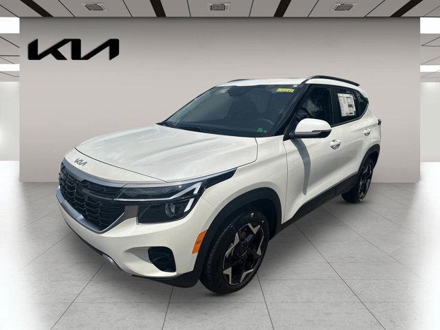 new 2025 Kia Seltos car, priced at $28,095