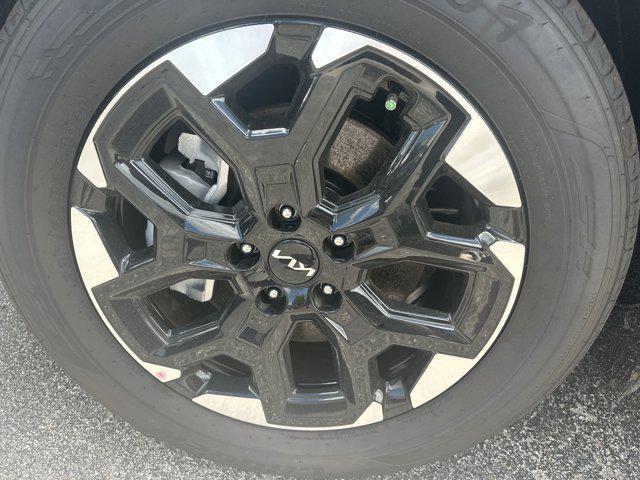 new 2025 Kia Sorento car, priced at $36,840