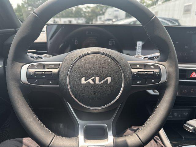 new 2025 Kia K5 car, priced at $31,595