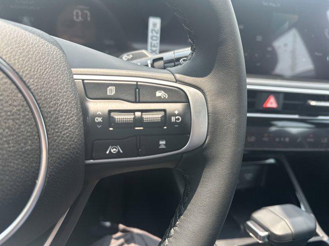 new 2025 Kia K5 car, priced at $31,595