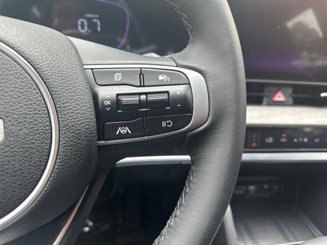 new 2025 Kia Sportage car, priced at $32,405