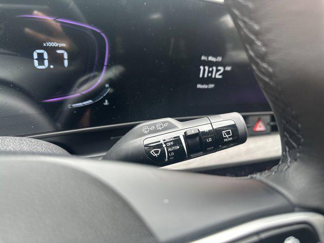 new 2025 Kia Sportage car, priced at $32,405