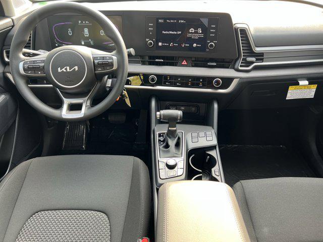 new 2025 Kia Sportage car, priced at $29,530