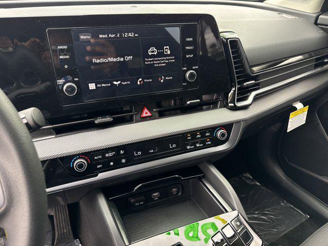 new 2025 Kia Sportage Hybrid car, priced at $31,790