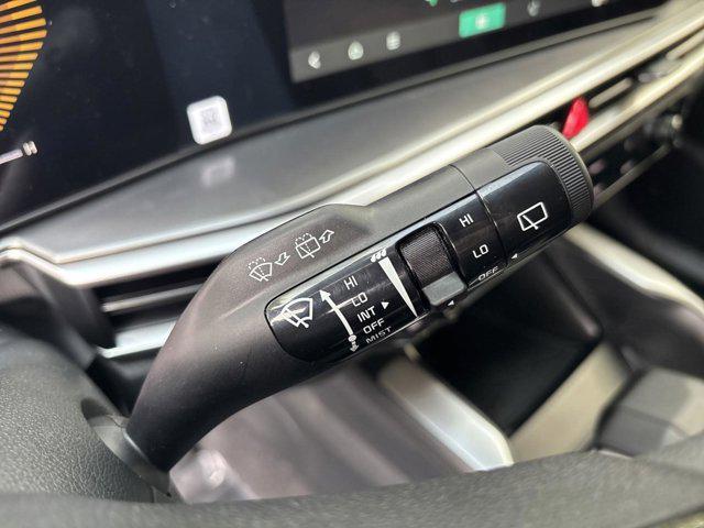 new 2025 Kia Sorento car, priced at $32,250