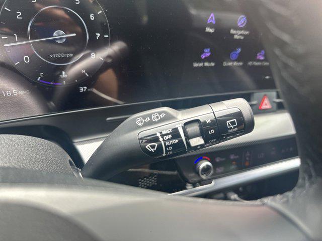 new 2025 Kia Sportage car, priced at $33,180