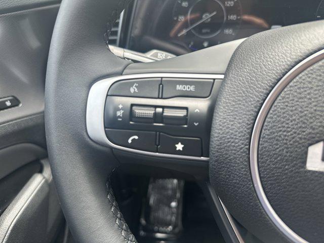 new 2025 Kia Sportage car, priced at $33,180
